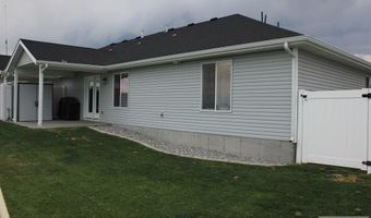 796 S Von Elm Dr, Blackfoot, ID 83221