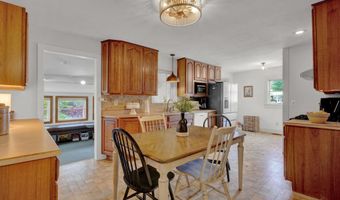 247 W Mechanic St, Bloomfield, IN 47424