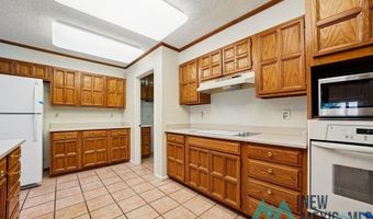 1212 Landsun Dr, Carlsbad, NM 88220