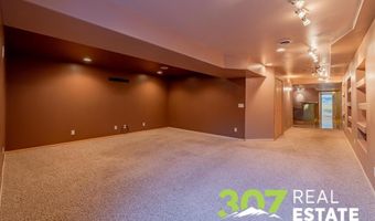 220 S Chugwater Dr, Cody, WY 82414