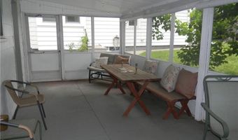 260 Pawtucket Ave, East Providence, RI 02916
