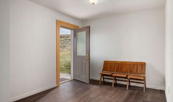 191 SAUK Trl, Boulder, WY 82923
