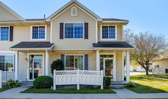 2819 Ashland Ct, Altoona, IA 50009