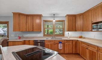 5611 Wazeecha Ave, Wisconsin Rapids, WI 54494