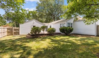 54 Frontier Rd, Warwick, RI 02889