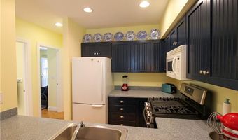 487 Spring St 1, Newport, RI 02840