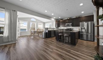 43 Burroughs Dr, Ashville, OH 43103