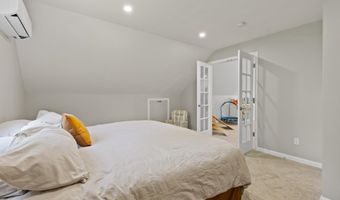23 Stone Farm Rd, Barrington, NH 03825