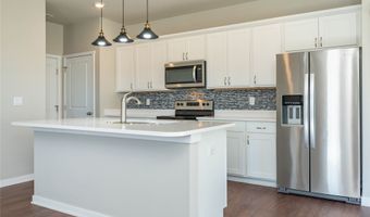 3201 NW Linwood Ln, Ankeny, IA 50023