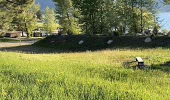 515 Lakeview Dr, Cascade, ID 83611