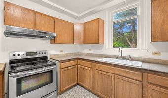 1609 F St, Bellingham, WA 98225