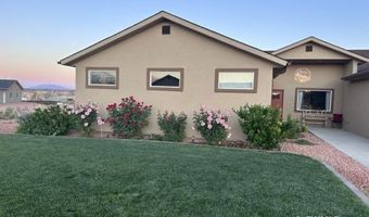 1095 E Canyon Dr, Big Water, UT 84741