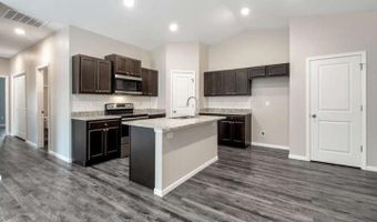 1321 N Azena St, Andover, KS 67002