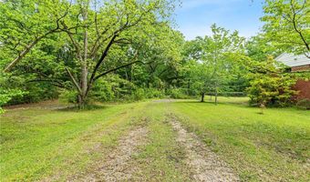 621 Bethesda Ave, Aberdeen, NC 28315
