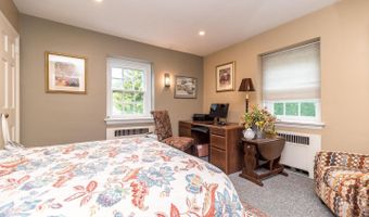 1431 WHEATSHEAF Ln, Abington, PA 19001