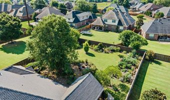 903 SW Edinburgh Ave, Bentonville, AR 72713