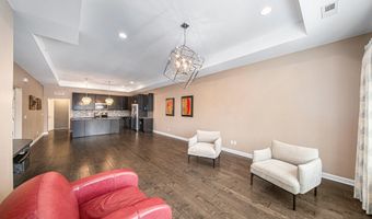 5610 Arbor Chase Dr, Ann Arbor, MI 48103