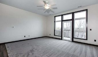 120 NE Twin Steeples Unit 208, Dyersville, IA 52040