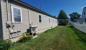 9 Wood St, Bangor, ME 04401