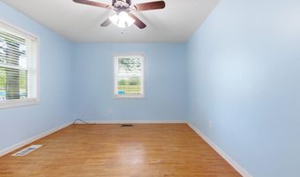 1213 N Shady Ln, Bauxite, AR 72015
