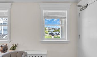 302 Deal Lake Dr 19, Asbury Park, NJ 07712