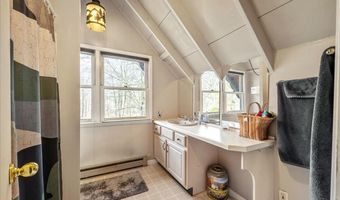 170 Fern Ridge Rd, Blakeslee, PA 18610
