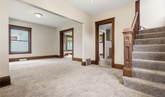 1387 S Seneca Ave, Alliance, OH 44601