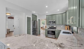 59 Brittany Dr, Bayville, NJ 08721