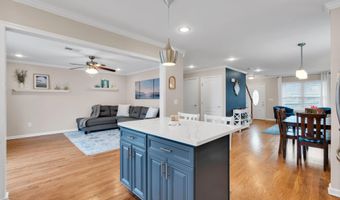 3 Harrison Ave, Aberdeen, NJ 07747