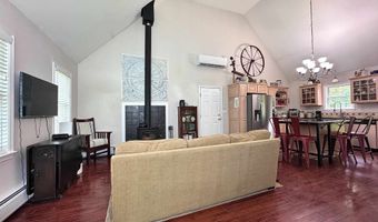 495 Fairview St, Bennington, VT 05201