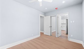 941 W 55th St, Los Angeles, CA 90037