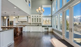 820 N EAGLE VIEW Dr, Alpine, UT 84004