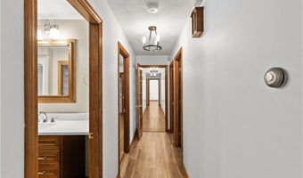 886 Weaver Hill Rd, Coventry, RI 02816