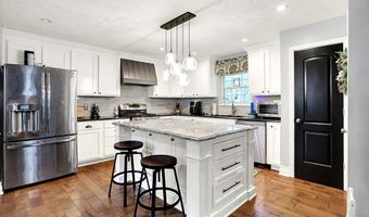 7011 McLain Dr, Indianapolis, IN 46217