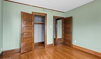 320 7th Ave E, Alexandria, MN 56308