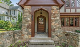 914 Ash St, Baraboo, WI 53913