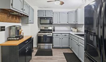 600 Leonard St, Alton, IL 62002