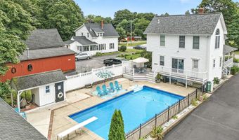 434 Donald St, Bedford, NH 03110