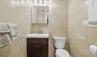 22 Geer Ave, Utica, NY 13051