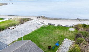 23 Abalone Rd, North Kingstown, RI 02874
