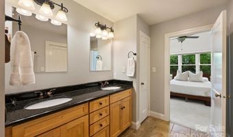 2115 Mecklenburg Ave, Charlotte, NC 28205