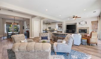 26112 Crescendo Dr, Escondido, CA 92026