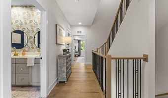 42460 MILDRED LANDING Sq, Ashburn, VA 20148