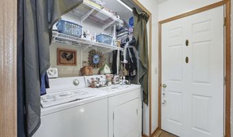 606 DeKalb Ave, Auburn, IN 46706