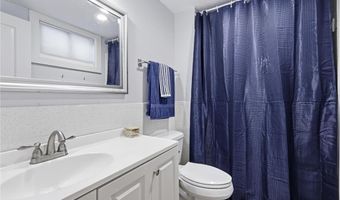 13901 Leavenworth Rd, Basehor, KS 66007