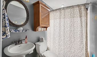 205 W Hackberry St, Brandon, SD 57005