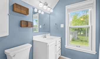 808 E HANCOCK St, Appleton, WI 54911
