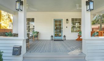 322 6TH St, Atlantic Beach, FL 32233