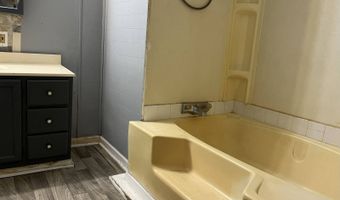 14142 Lorraine Rd 6, Biloxi, MS 39532