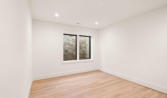 3108 6TH St N, Arlington, VA 22201